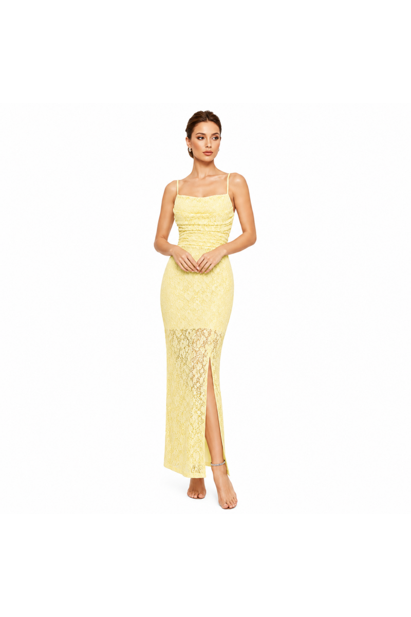 Robes longues en dentelle